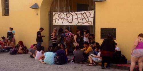 Paralizada Artes Plásticas por ‘condiciones deplorables’