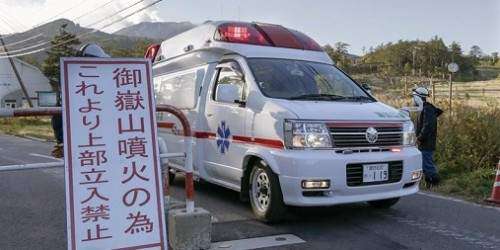 Encuentran cinco cuerpos más en la cima del volcán japonés Ontake