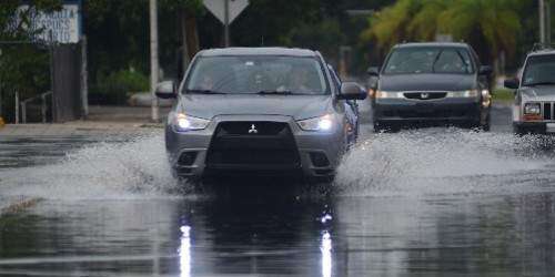 Advertencia de inundaciones para el oeste de la Isla