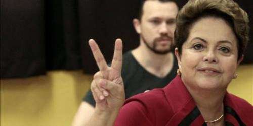 Cierran los colegios electorales en la mayoría de las ciudades de Brasil