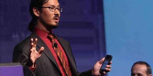 ‘Teléfonos inteligentes’ son la mayor plataforma de noticias del mundo