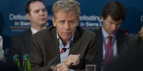 Reino Unido y EEUU construirán centros de tratamiento contra el ébola en Áf