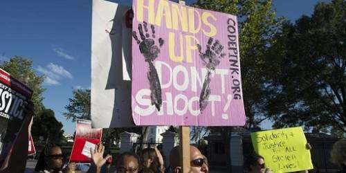 Más disturbios en Misuri tras muerte de otro joven negro