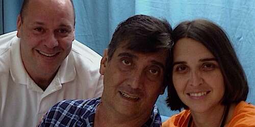 A punto de salir del hospital Guillermo Dávila