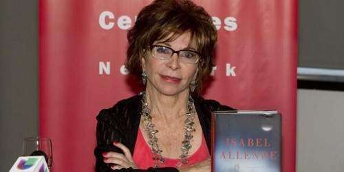 Obama impondrá la Medalla de la Libertad a Isabel Allende