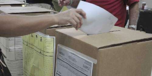 Reforma electoral a costa de los partidos minoritarios