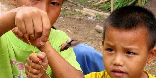 Cada diez minutos nace un niño apátrida en el mundo