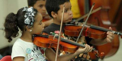 Nueva casa para orquesta 100×35 e internet gratis en San Juan