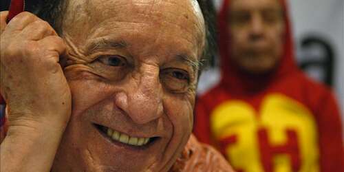 Muere a los 85 años el comediante Chespirito (vídeos)
