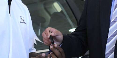 Se declara culpable abogado involucrado en fraude a Bella International