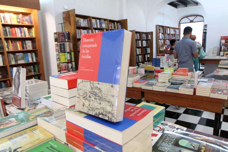 La Tertulia del Viejo San Juan apuesta a la sensualidad del libro (galería)