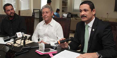 El ‘posterriqueño’ enciende la Navidad en Casa Pueblo