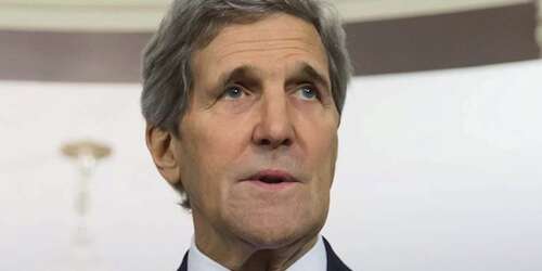 Kerry recibe multa de $50 por no palear la nieve frente a su casa