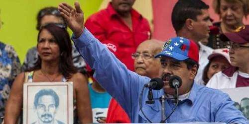 Sendas marchas de chavistas y opositores en Caracas