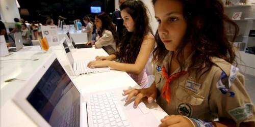 IVA castigará a los padres que escogen la educación privada