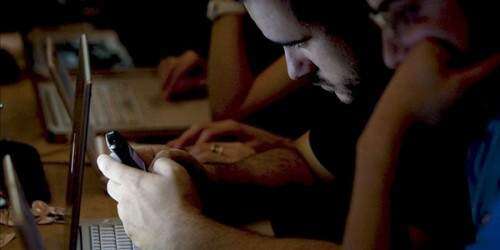 Adolescente confiesa asesinato al descubrirse ‘selfie’ junto a víctima