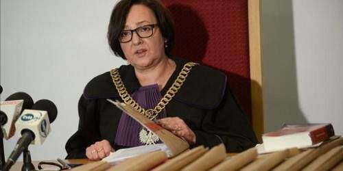 Condenan a siete años de prisión a cura que abusó de menores