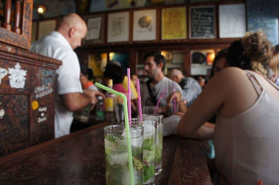 Cuba nos recibe con un aplauso, amor y rumba 50 años más tarde (galería)