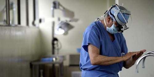 Abogado asegura cirujano colombiano no operó a Nancy Santana