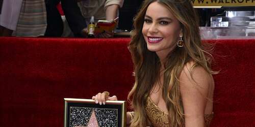 Sofía Vergara tiene su estrella en el Paseo de la Fama hollywoodense
