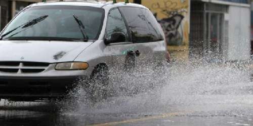 Advertencias de inundaciones para el oeste y norte de la Isla