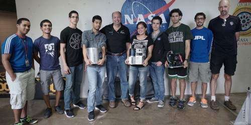Estudiantes de UPR Río Piedras trabajan junto a NASA en lanzamiento de cohe