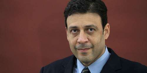 Secretario de la Gobernación no descarta capital privado para la AEE