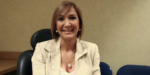 Mayra Elías insta a graduados a sacudir los miedos (galería)