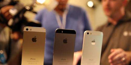 Telemundo apuesta a noticiero grabado solo con tecnología móvil