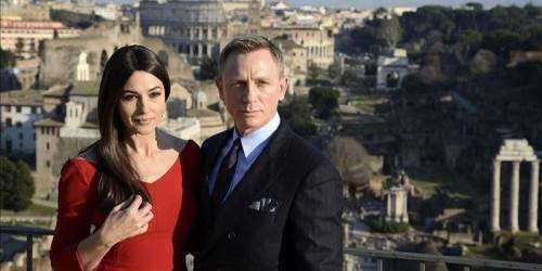 Explosiones, persecuciones y bellas mujeres en el primer tráiler de ‘Spectr