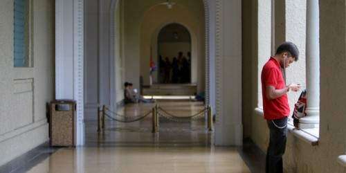 Cambios impuestos por Decanos dejaron sin hospedaje a estudiantes de la UPR