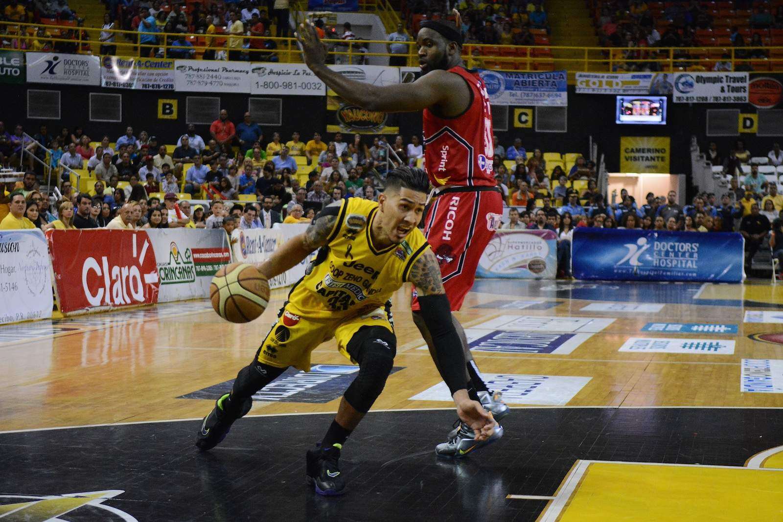 BSN: Por un punto Arecibo gana el primer juego final (galería)
