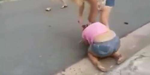 Radican cargos a cuatro mujeres que atacaron a otra en Arecibo (vídeo)