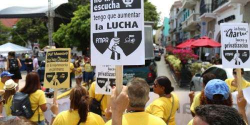 Magisterio repudia la ‘venta’ de la educación