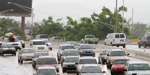 Lluvias aumentan el tapón del Exp. Las Américas