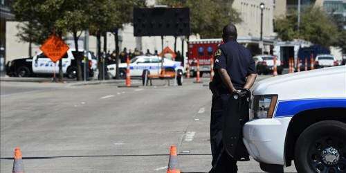 Muere autor de tiroteo en Oregón tras enfrentar la Policía