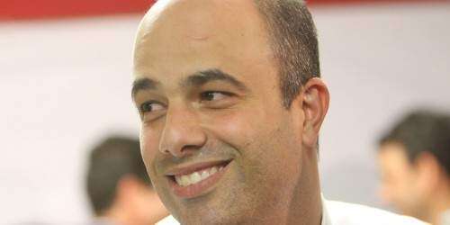 Héctor Ferrer pide abrazos para otros pacientes de cáncer