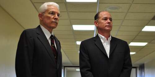 Esperanzado el juez Casellas en nuevo juicio para su hijo