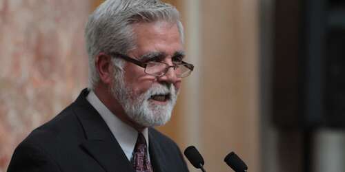 Muere peatón arrollado por reconocido actor en Levittown (vídeo)