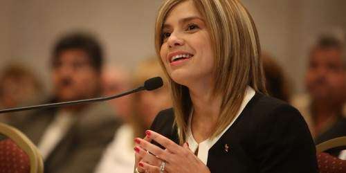 Presidenta CEE retira querella contra comisionado del PNP