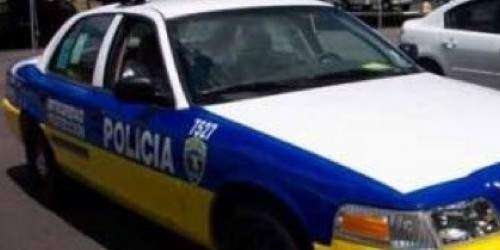 Queman patrulla y carro personal de policía en Naguabo