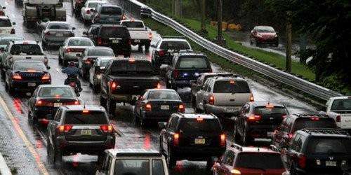 Muere peatón arrollado por camión en la PR-1