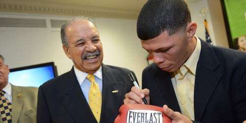 Promotores de ‘Rocky’ Martínez boicotean subasta de la OMB