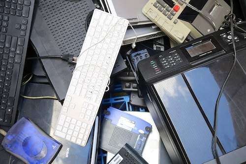 Exitoso el octavo Día de Reciclaje de electrónicos (galería)