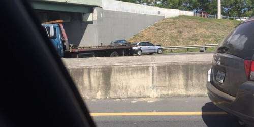 Se reporta accidente con múltiples carros en Buchanan