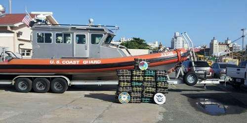 Hallan 30 kilos de cocaína en lancha en puerto de Fajardo