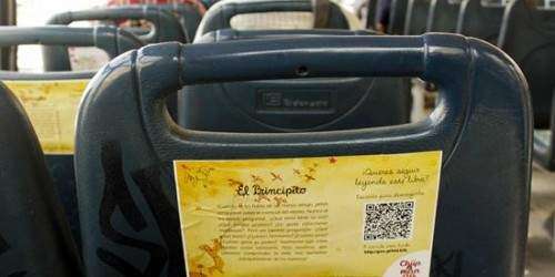 ‘El principito’, ‘Madame Bovary’ y ‘Drácula’ viajan en guagua