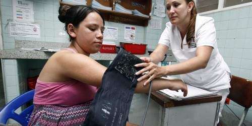 Nace saludable bebé de mujer infectada con zika en Puerto Rico