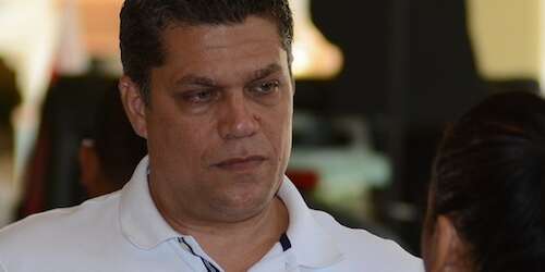 Gobernador rechaza consolidación de municipios