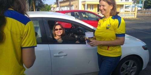 Recaudan sobre $20 mil dólares para damnificados de terremoto en Ecuador